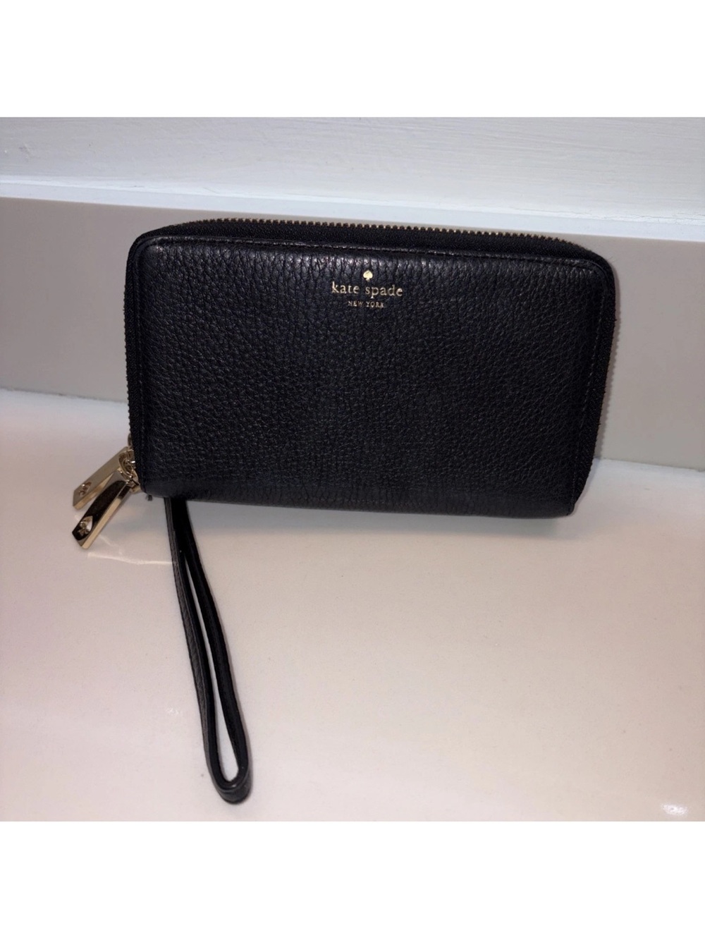 kate spade Black Pebbled Leather Zip Wristlet with Gold Hardware